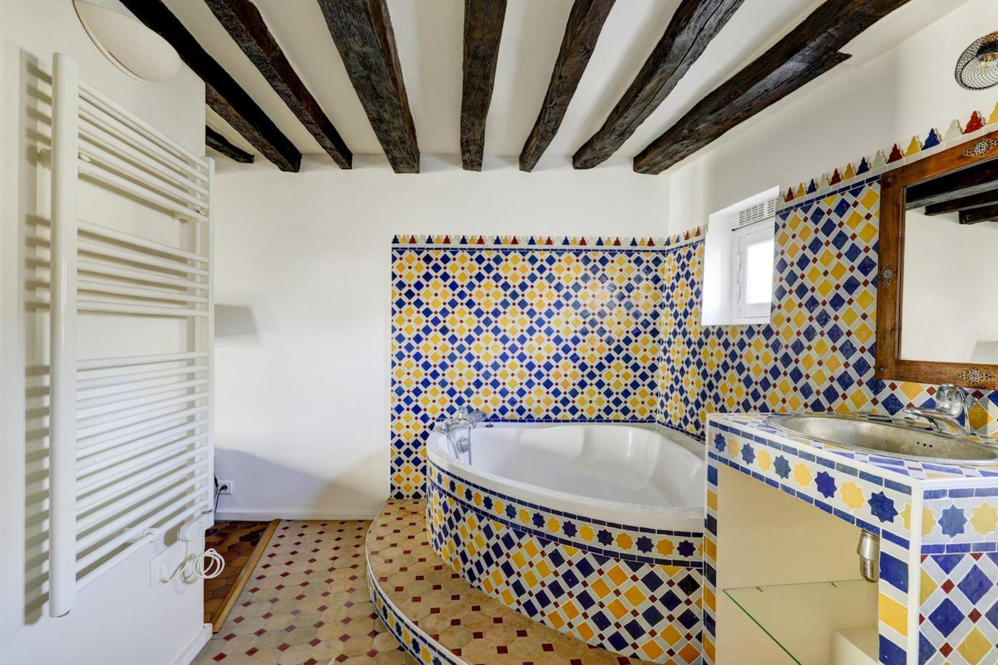 Appartement Bnbnova - Latin Quarter & Sorbonne - 2br Parijs