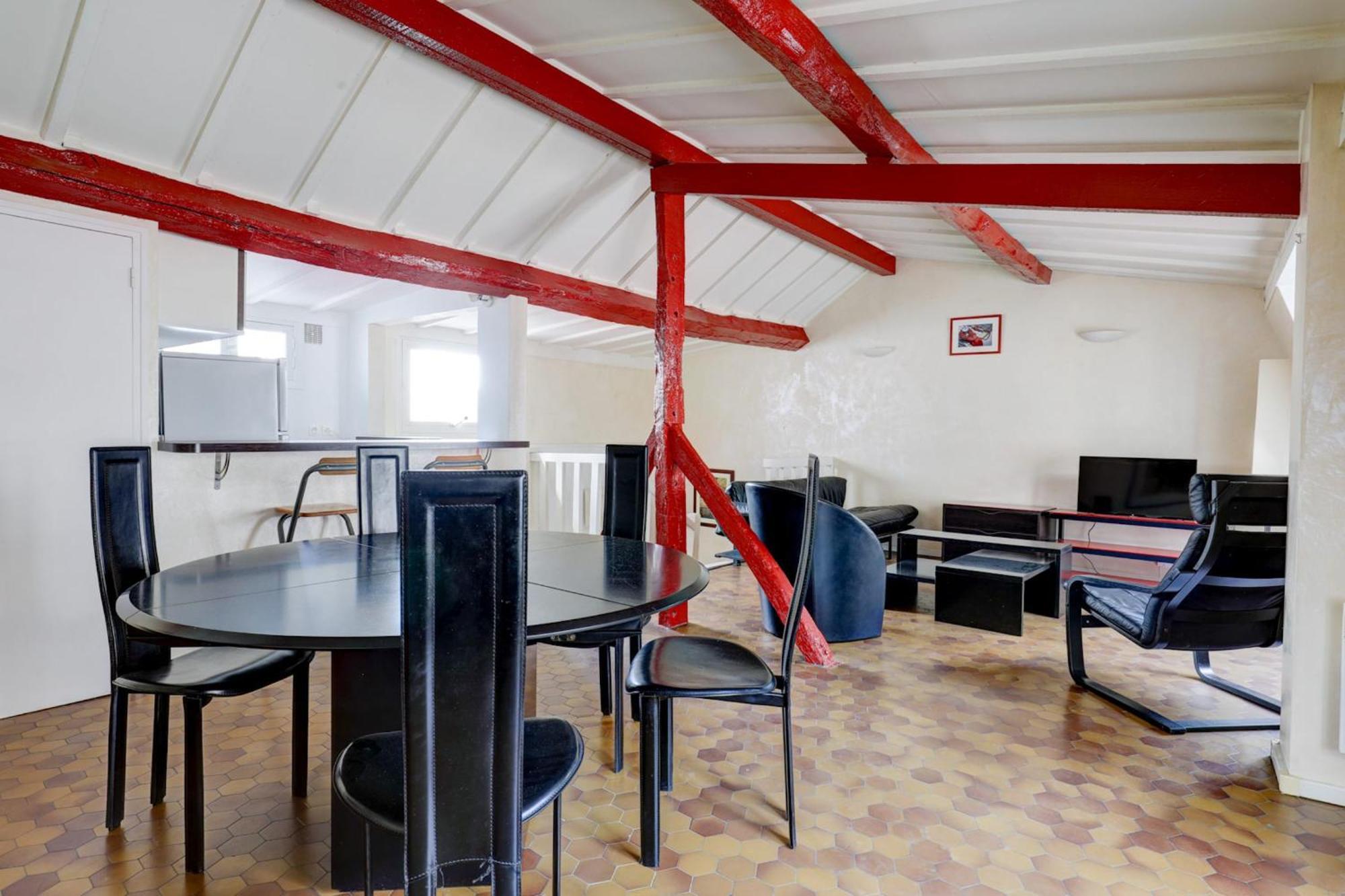 Bnbnova - Latin Quarter & Sorbonne - 2br Parijs